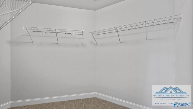 Building Photo - 146 Abercorn Dr