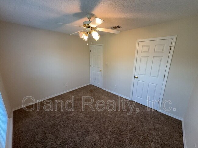 Building Photo - 3681 Berrypatch Ln