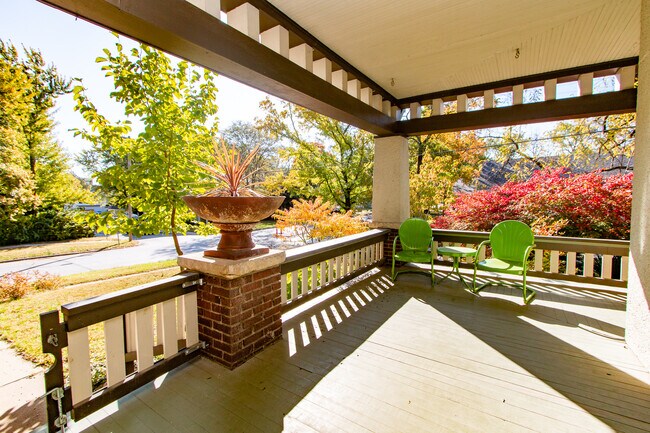 Building Photo - 1645 Kentucky St