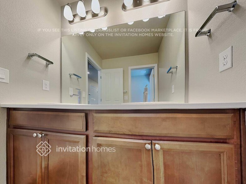 Building Photo - 6180 Big Bird Dr