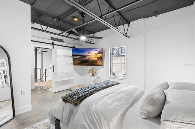 Building Photo - 213 N 12th St