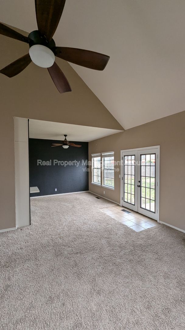 Building Photo - 1224 W 112th Dr S