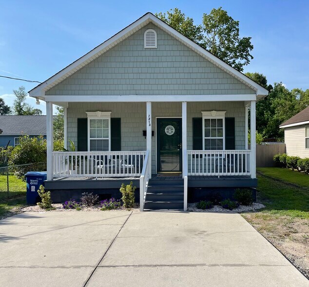 Primary Photo - 1213 Wooster St