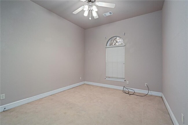 Building Photo - 6500 Riley Park Dr