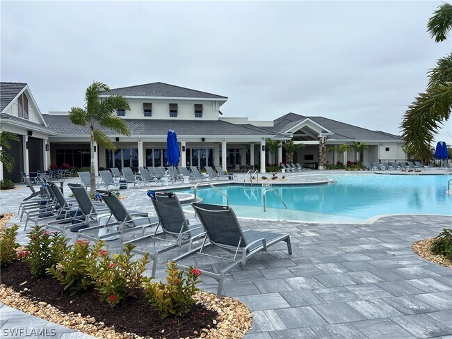 Building Photo - 13528 Blue Bay Cir