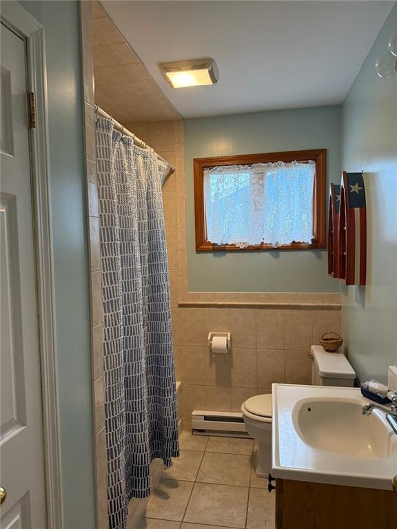 Building Photo - 33 BREACH Drive UNIT Front