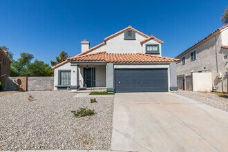 Building Photo - 3-Bedroom Dream Home in Green Valley