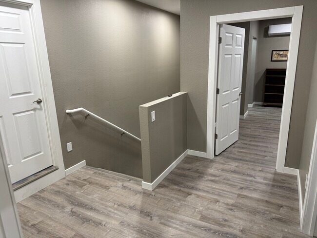 Building Photo - 5030 Township Rd 123