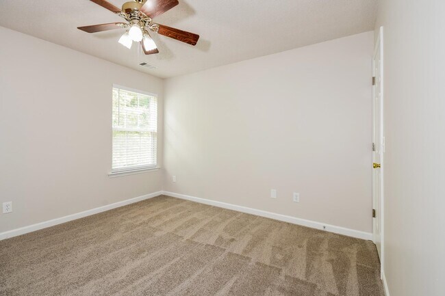 Building Photo - 6734 Brookfield Way