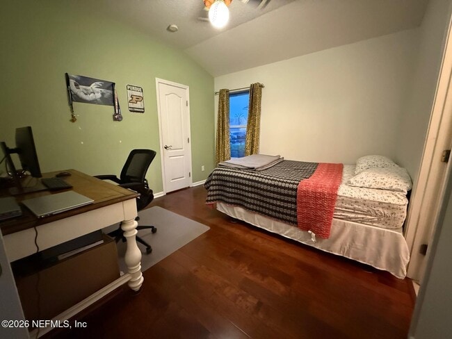 Building Photo - 2123 Thorn Hollow Ct