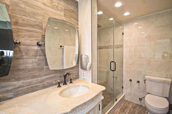 Building Photo - Mid-Century Modern Masterpiece!  South of the BLVD. Minutes to Westside, Mulholland, 405. Roscoma...