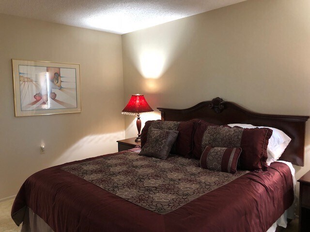 Building Photo - 45+ Active Adult Community  Seasonal Summer Rental Only.  Available starting May through October ...