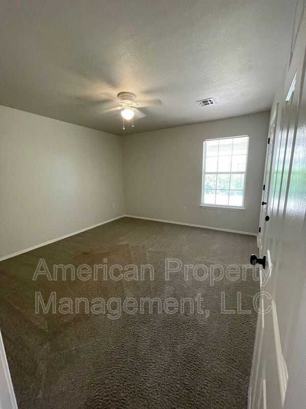 Building Photo - 12946 E 31st Ct