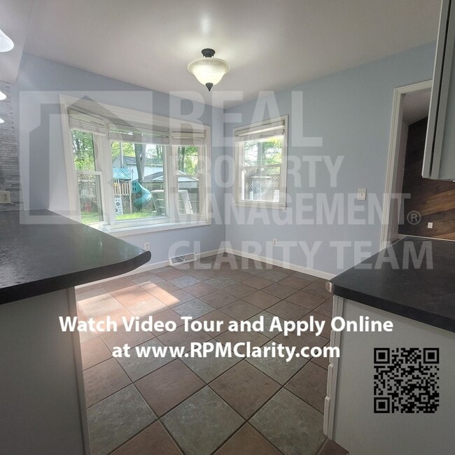 Building Photo - On-Time Payment Incentive for Beautiful Sw...