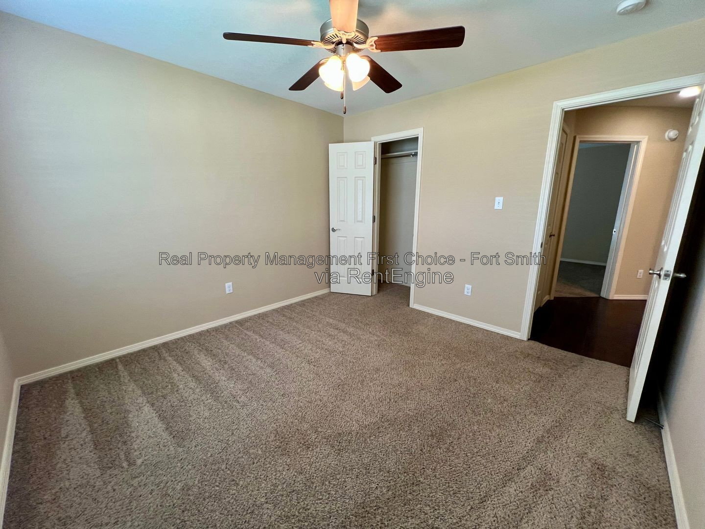 Building Photo - 507 Ridge Point Dr