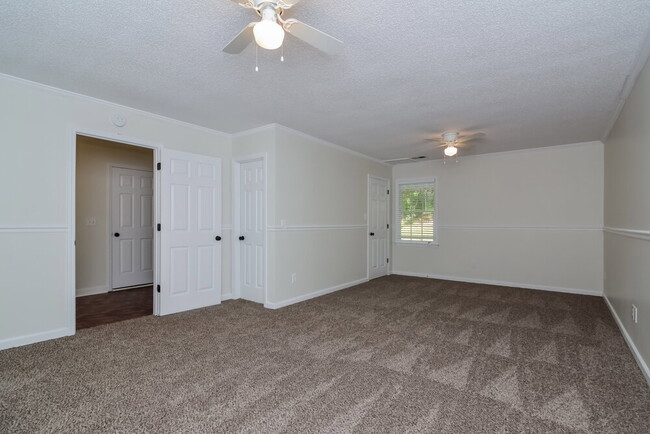 Building Photo - 1414 Towne Harbor Psge