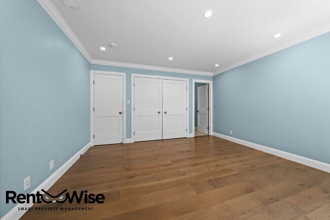 Building Photo - 74 Farview Ct