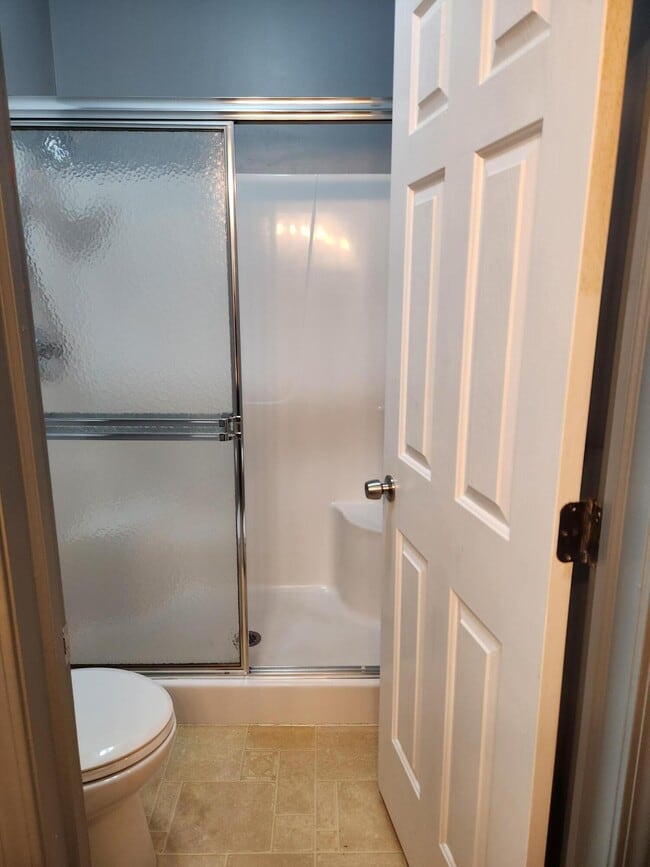 Building Photo - 23668 Northstone Village Dr