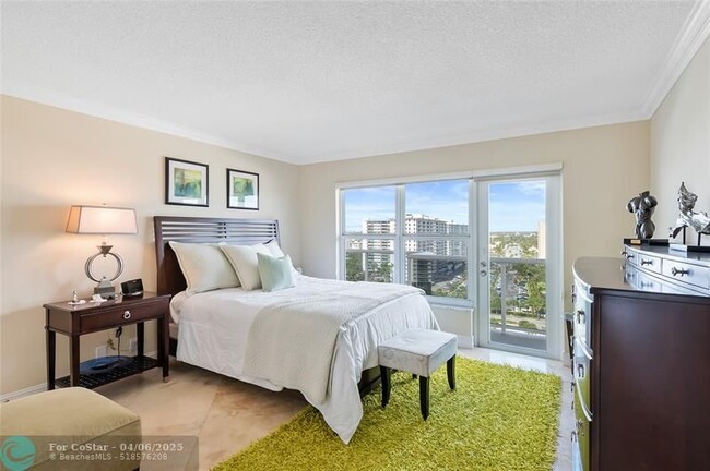 Building Photo - 3500 Galt Ocean Dr