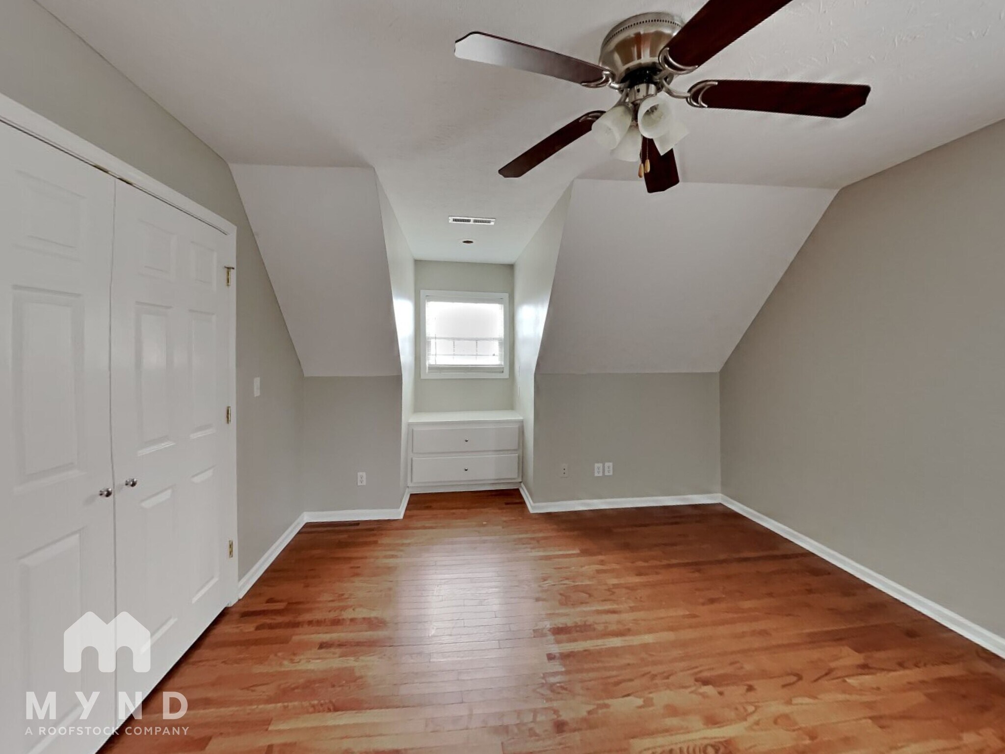 Building Photo - 364 Old Glory Ln