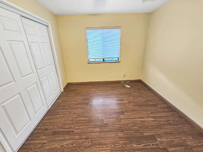 Building Photo - 821 Janelle Ct