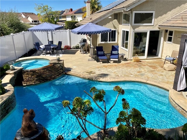 Building Photo - 25662 Cresta Loma