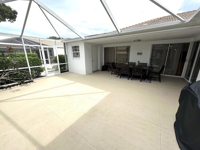 Building Photo - 1702 Silverleaf Oak Ct