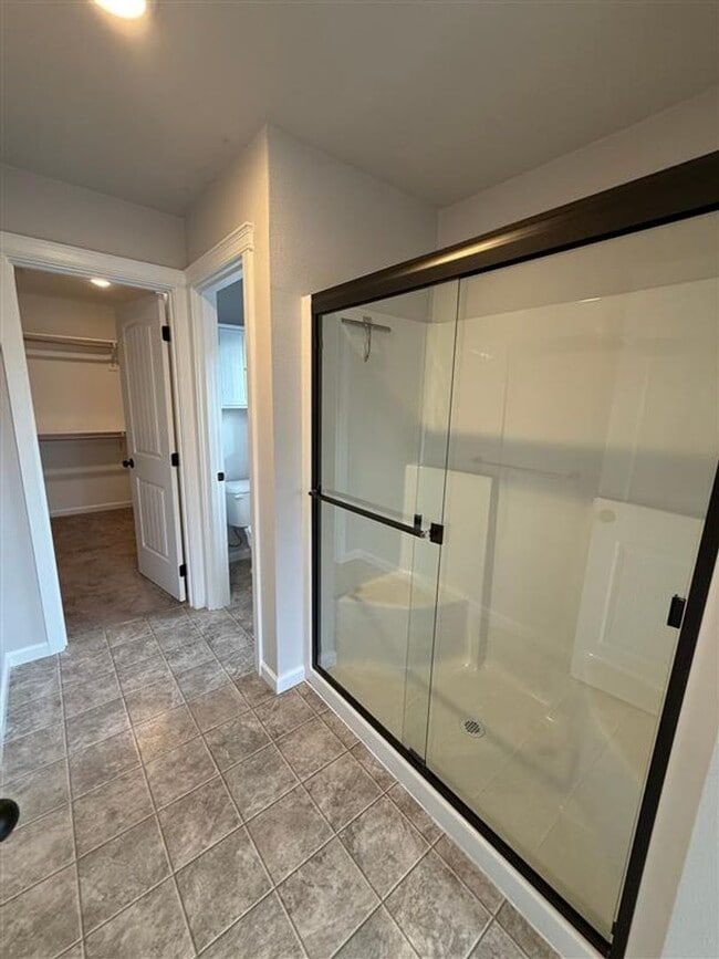 Building Photo - 1223 S 11th Pl