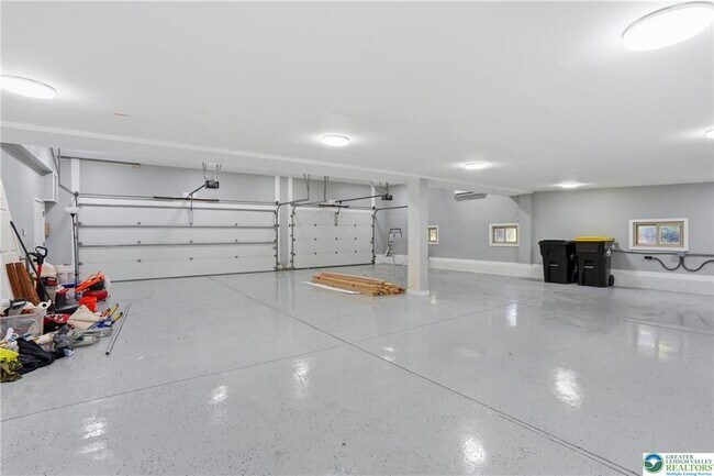 Building Photo - 6271 Batman Rd