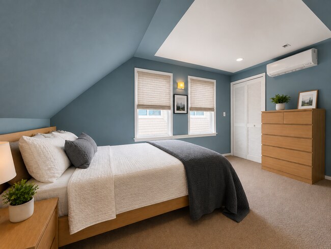 Building Photo - Laurelhurst Home