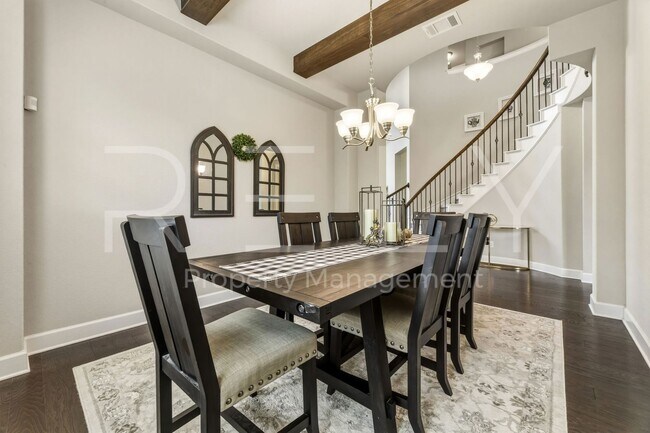 Building Photo - 240 Cross Timbers Dr