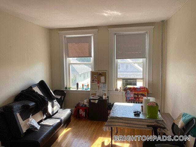 Building Photo - 135 Washington St