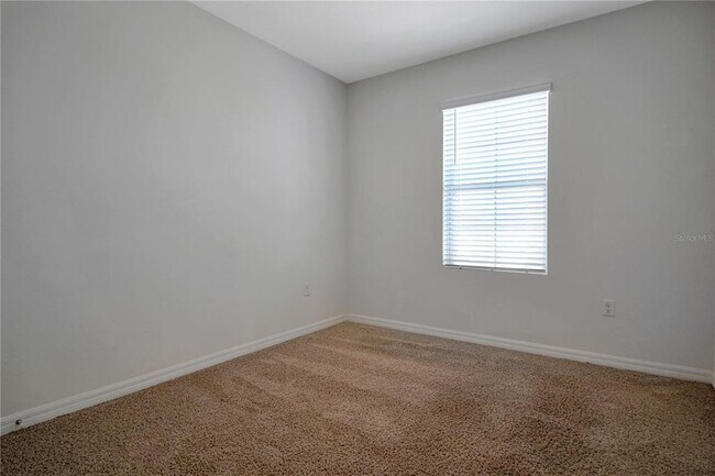 Building Photo - 736 Brooklet Dr