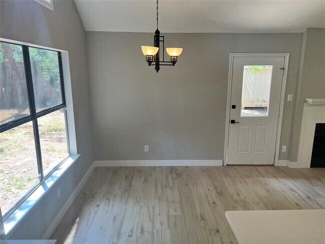 Building Photo - 10508 N Platt River Dr
