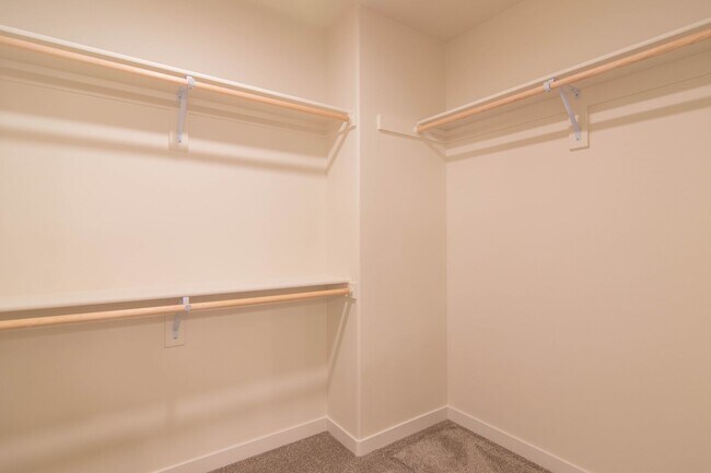 Building Photo - 3 Bed 2 Bath Home @ Pillar Rock Estates. H...
