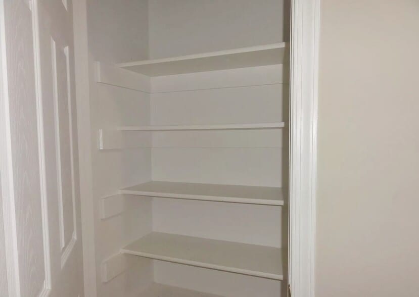 Linen closet - 334 Lora Dr