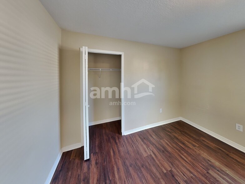 Building Photo - 12042 Butler Woods Cir