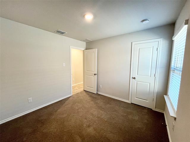 Building Photo - 124 Greengate Dr
