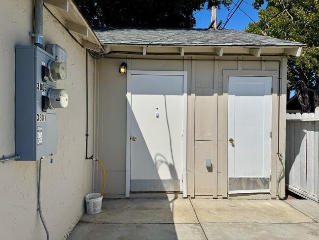 Building Photo - 3801 Pacific Blvd