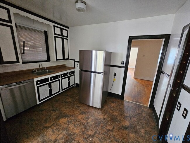 Building Photo - 1814 Westwood Ave