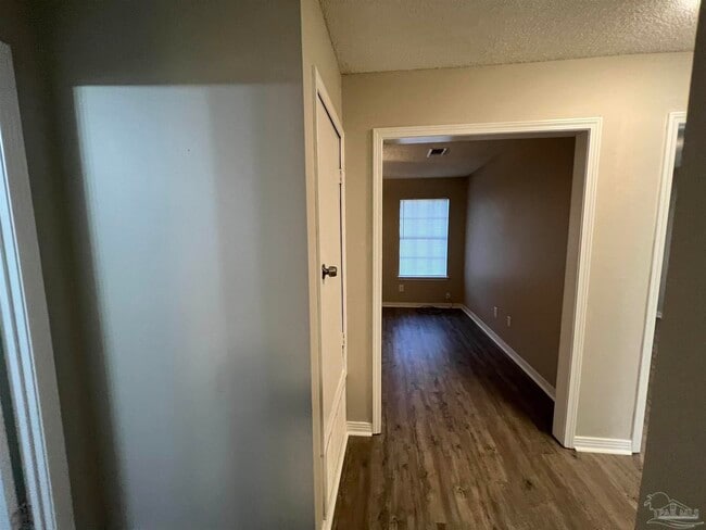 Building Photo - 1350 Fairchild St