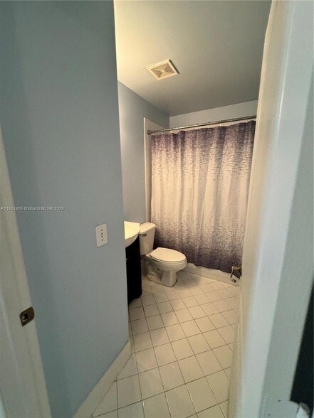 Building Photo - 14059 SW 120th Ct