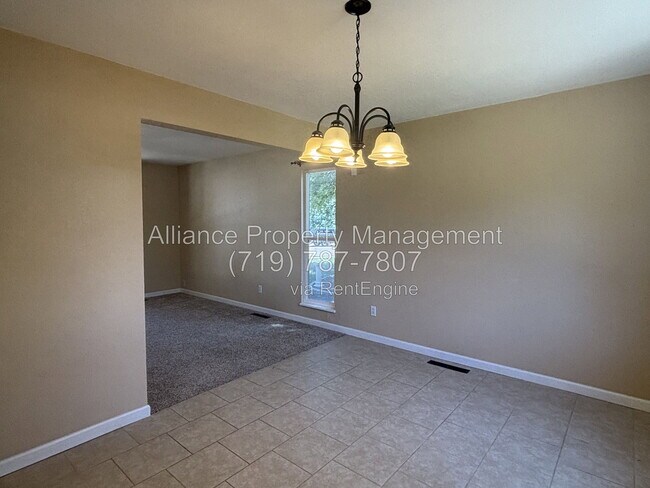 Building Photo - 3823 Windsong Ct