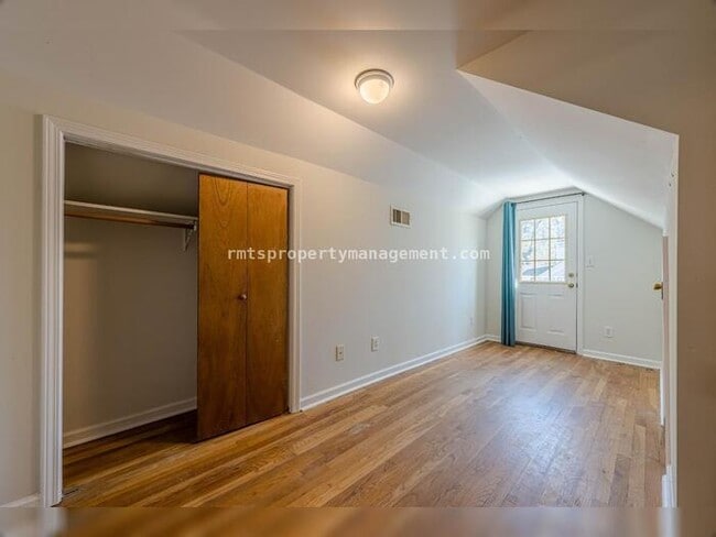 Building Photo - 1977 N Decatur Rd