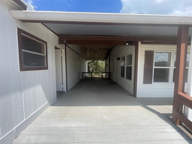 Building Photo - 1550 Alpine Trail