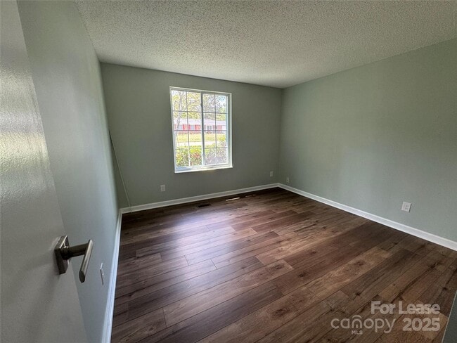 Building Photo - 7939 Holly Hill Rd