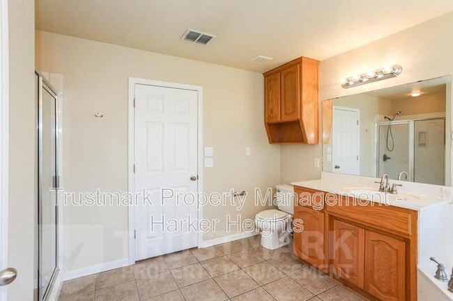 Building Photo - 2500 Bachelor Button Blvd