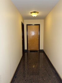 Building Photo - 42-28 214th Pl