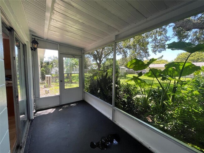 Building Photo - 9244 Cyril Ct