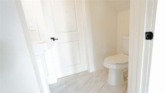 Building Photo - 15501 FM1100